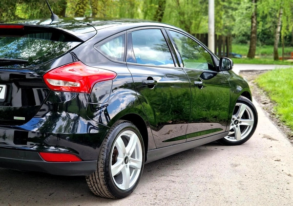 Ford Focus cena 34800 przebieg: 118000, rok produkcji 2015 z Kraków małe 596